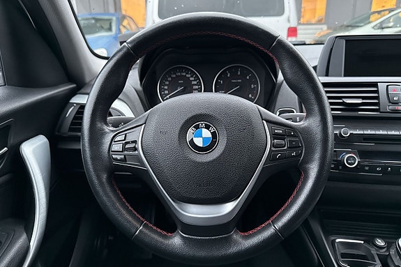 BMW 120d 11 of 17