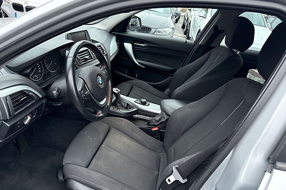 BMW 120d 9 of 17