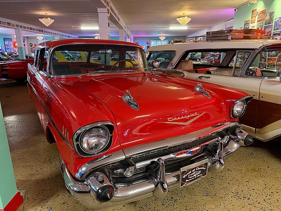 Chevrolet Bel Air 11 of 17