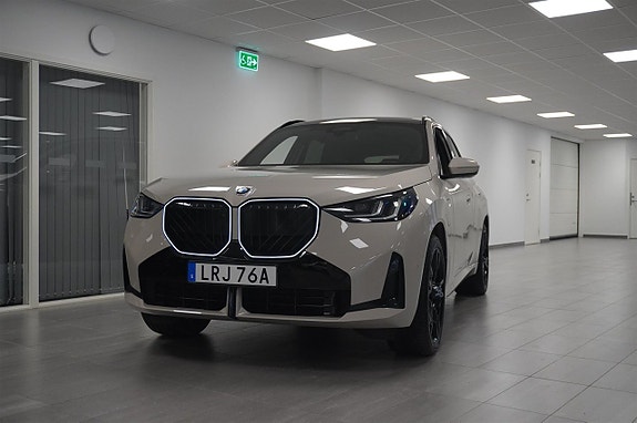 BMW X3 2 of 18