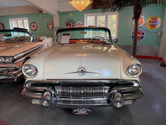 Pontiac Laurentian 5 of 19