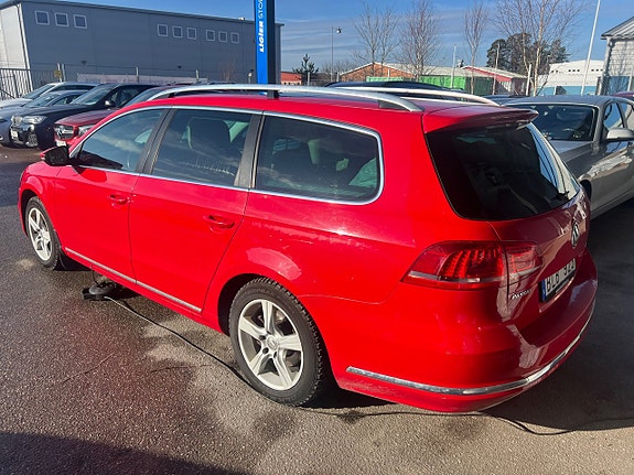 Volkswagen Passat 3 of 5