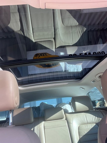 Volkswagen Passat 7 of 21