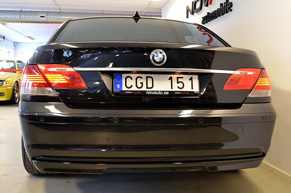 BMW 730 7 of 26