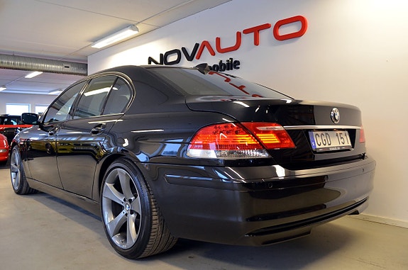 BMW 730 6 of 26