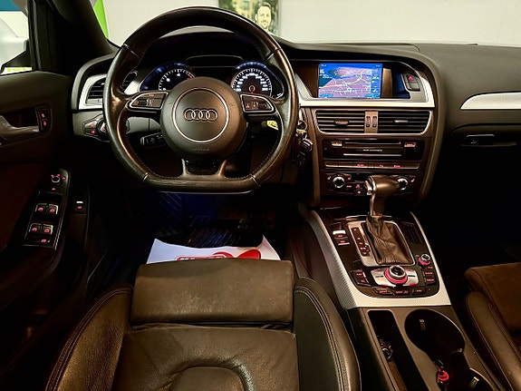 Audi A4 6 of 16