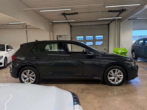 Volkswagen Golf I 2 of 5