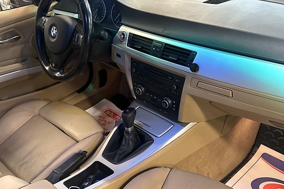 BMW 320 9 of 11