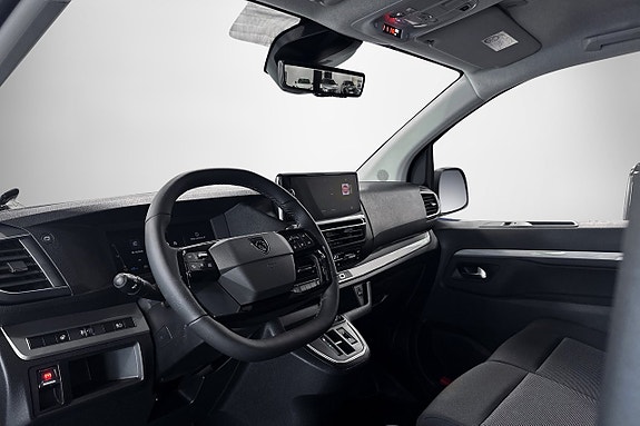 Peugeot e-Expert 5 of 5