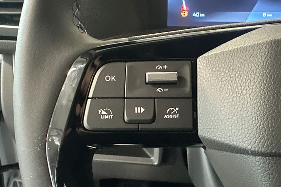 Peugeot e-Expert 7 of 13