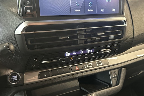 Peugeot e-Expert 10 of 13