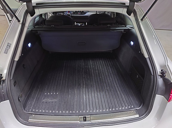 Audi A6 13 of 16