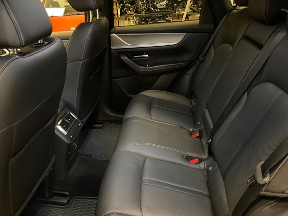 Mazda CX-60 15 of 16