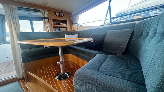 Forbina 40 FLY 2x Volvo Penta KAD-44 24 of 30