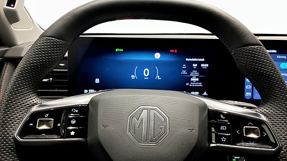 MG HS 21 of 26
