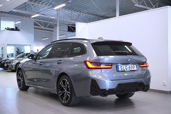 BMW 330e 3 of 22