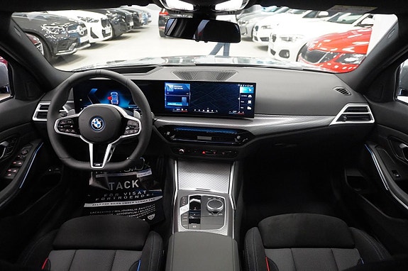 BMW 330e 17 of 22