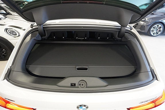 BMW 320d 8 of 28