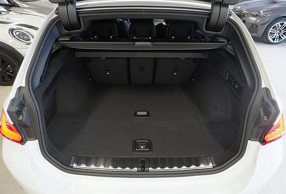 BMW 320d 9 of 28