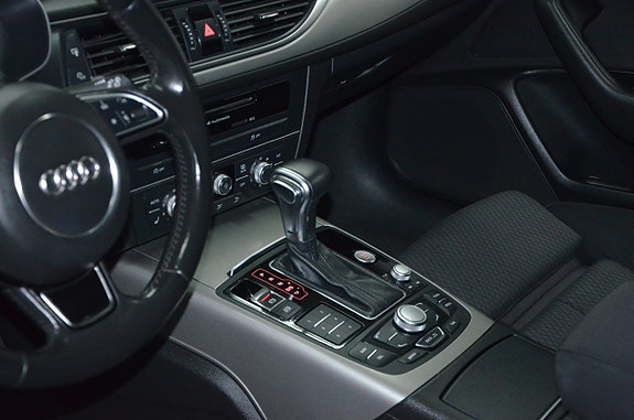 Audi A6 5 of 14