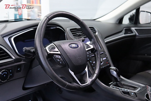Ford Mondeo 9 of 22