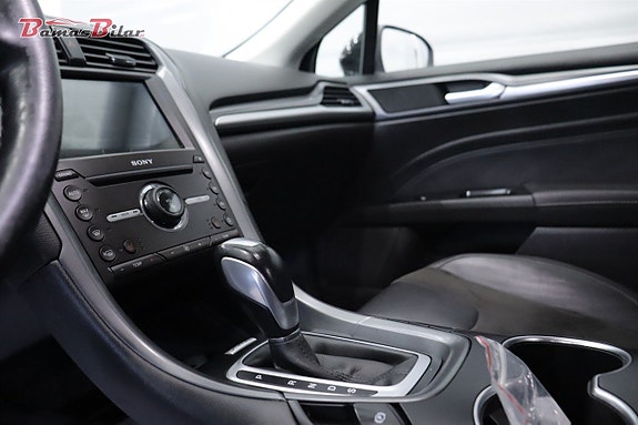 Ford Mondeo 13 of 22