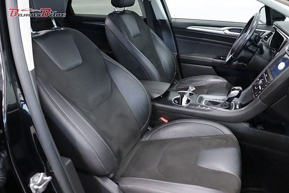 Ford Mondeo 17 of 22