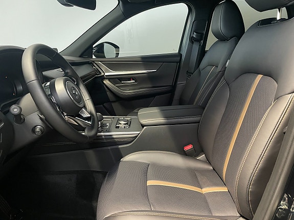 Mazda CX-60 7 of 17