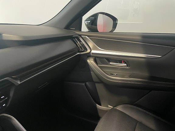 Mazda CX-60 13 of 17