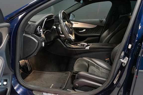 Mercedes-Benz C300 e 11 of 19