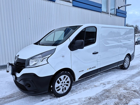 Renault Trafic 2 of 26