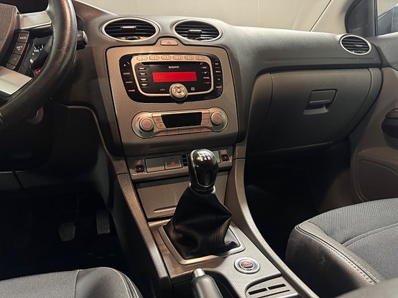 Ford Focus 11 of 17