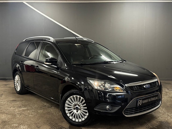 Ford Focus 3 of 17