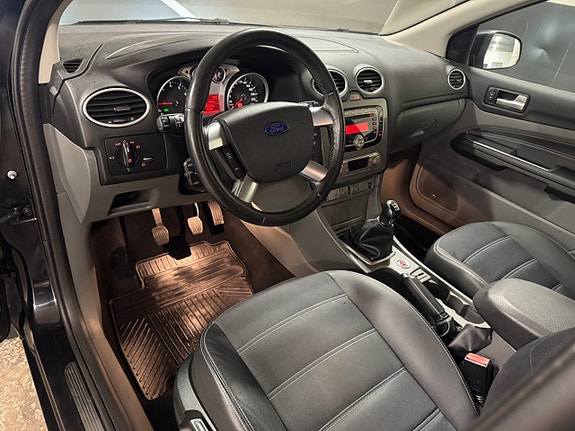 Ford Focus 14 of 17