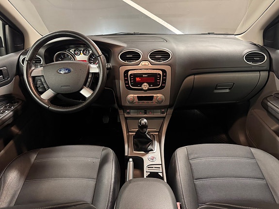 Ford Focus 16 of 17