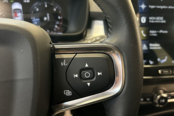 Volvo XC40 21 of 24