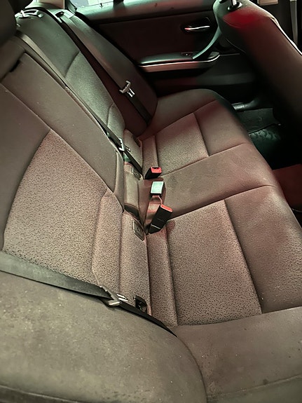 BMW 320 14 of 17