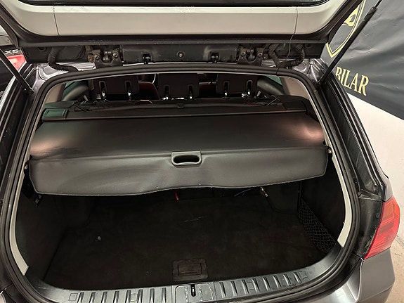 BMW 320 16 of 17