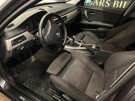 BMW 320 17 of 17