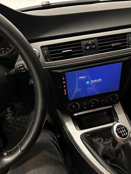 BMW 320 12 of 17