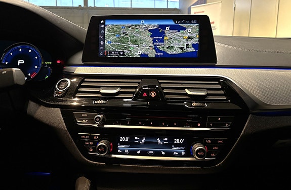 BMW M550d 13 of 25