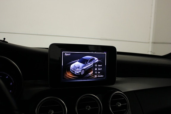 Mercedes-Benz C220 d 20 of 23