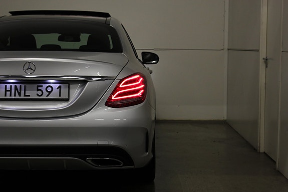 Mercedes-Benz C220 d 6 of 23