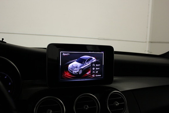 Mercedes-Benz C220 d 21 of 23
