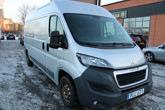 Peugeot Boxer 15 of 16