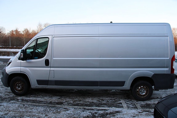 Peugeot Boxer 10 of 16