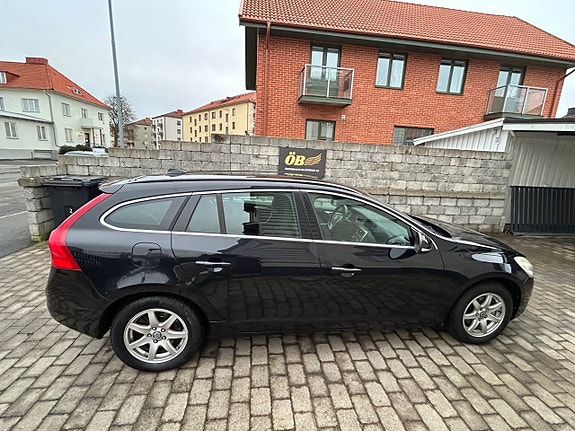 Volvo V60 6 of 30