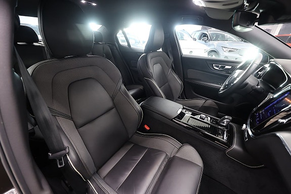 Volvo S60 13 of 21
