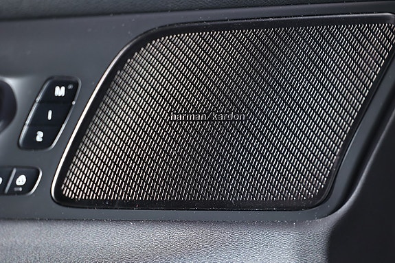 Volvo S60 16 of 21