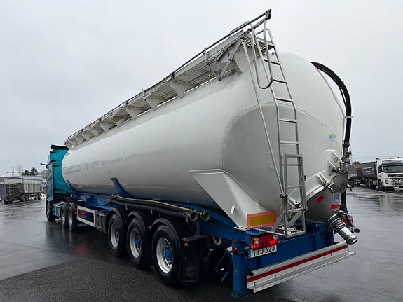 Tippbulk Feldbinder  Silo 63.3